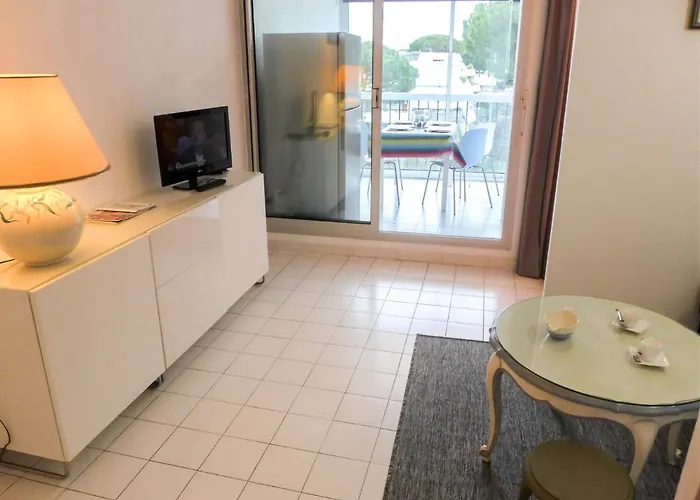 Les Flamants Roses-8 By Interhome Apartamento *